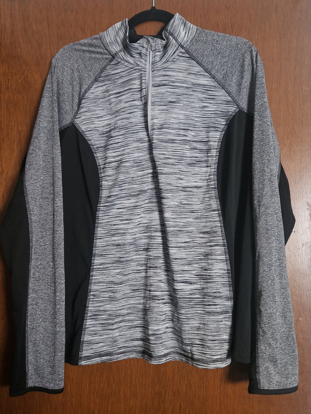 Avia Women’s Gray and Black Long-Sleeve Quarter-Zip Training Top